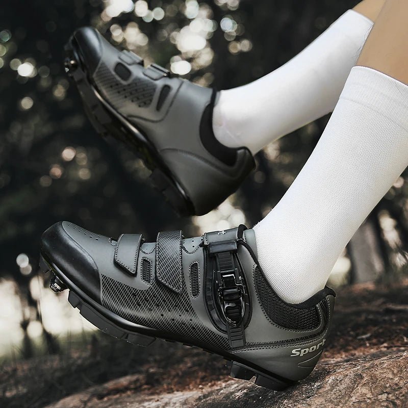 Chaussures de Cyclisme Élégantes et Performantes pour Hommes - Dinamiq Sport